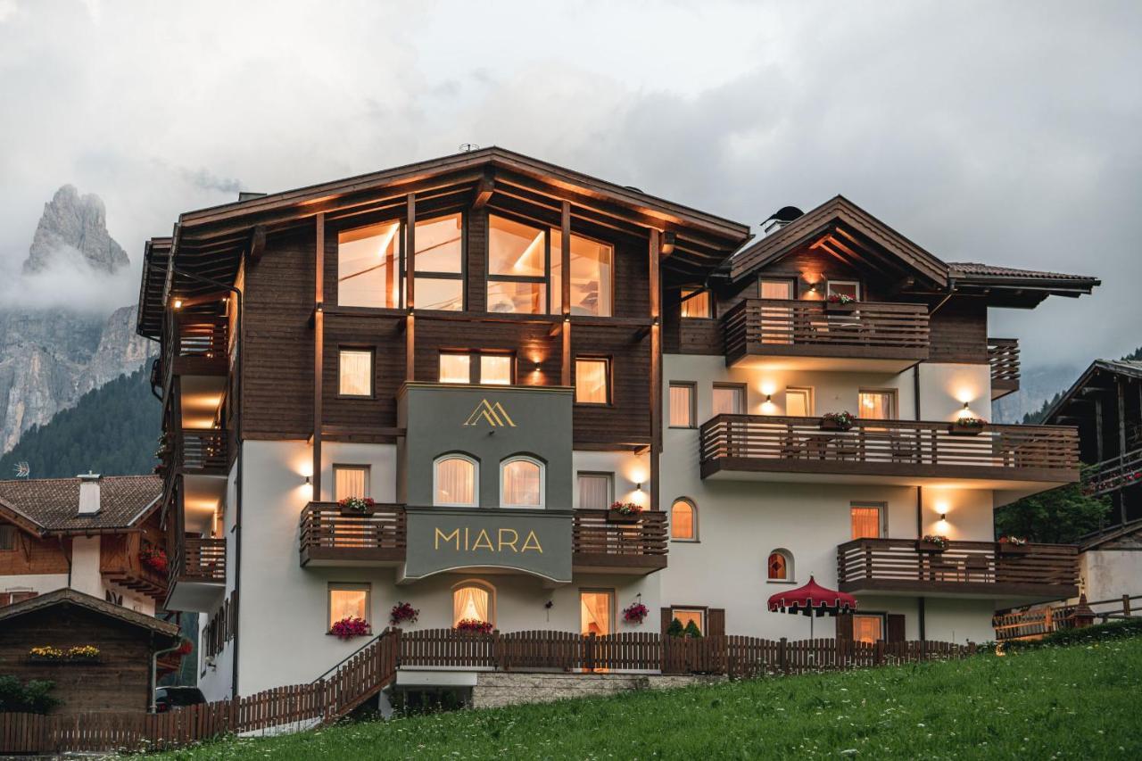 Garni Hotel Miara - Your Dolomites Home Wolkenstein in Gröden Exterior foto