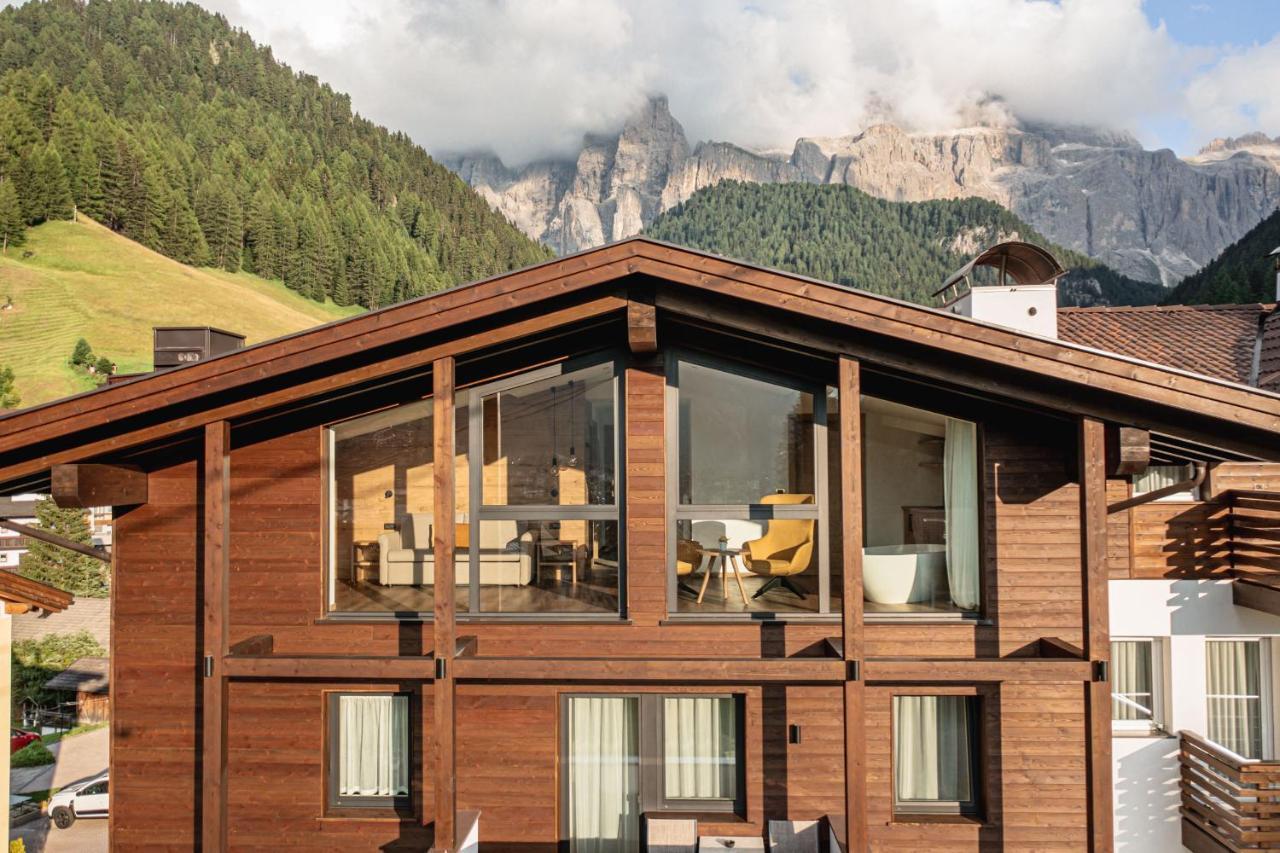 Garni Hotel Miara - Your Dolomites Home Wolkenstein in Gröden Exterior foto